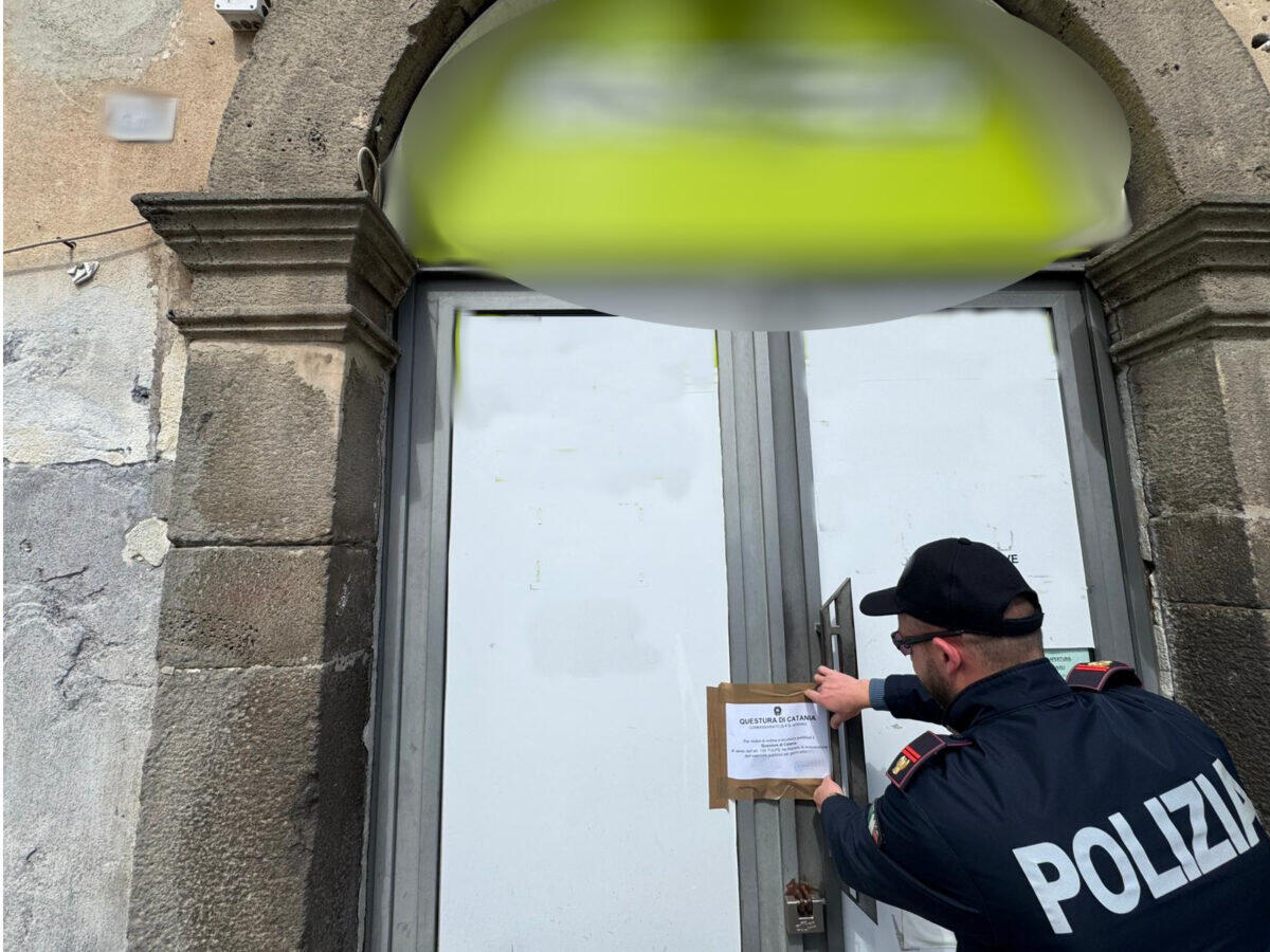 Sospensione di 7 giorni per una sala scommesse ad Adrano: intervento della Polizia di Catania per garantire la sicurezza pubblica - 