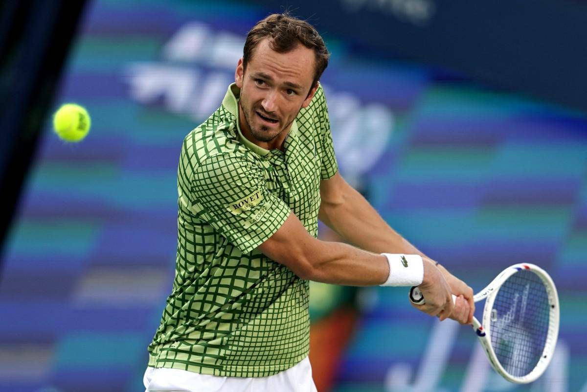 Tennisti bloccati a Dubai, da Medvedev a Rublev. Atp: "Lavoriamo per portarli a casa" - 