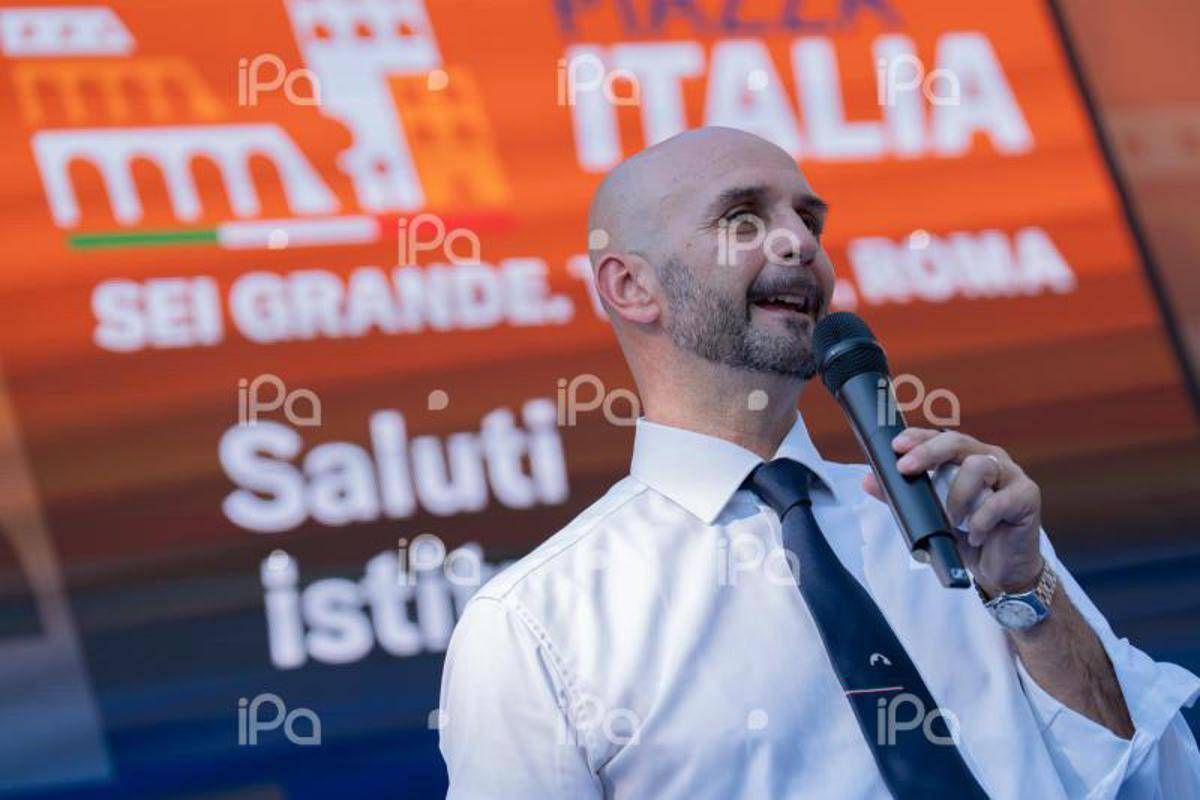 Rimpatri migranti, Procaccini: "Linea Meloni ora è linea Ue" - 
