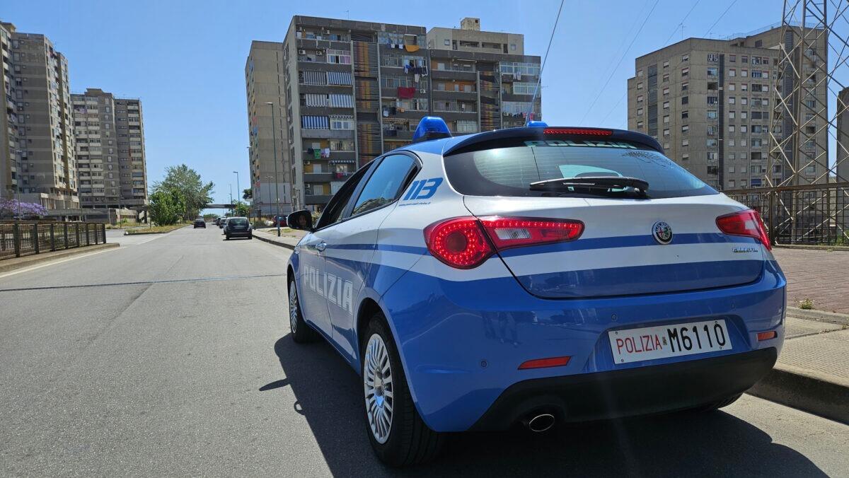 Arresto a Catania: la Polizia mette fine a una fuga spericolata con arnesi da scasso a bordo - 