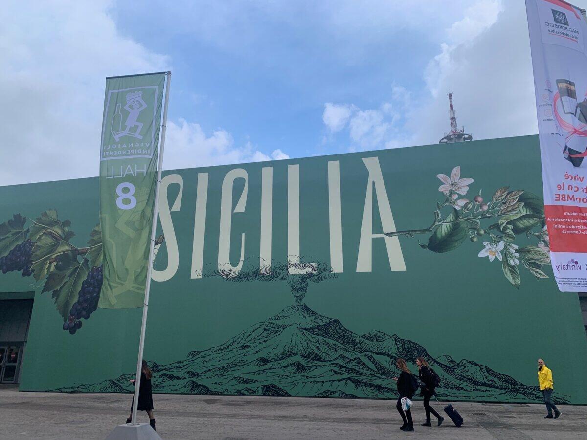 Assovini Sicilia si presenta a Vinitaly 2026: oltre 40 aziende per una nuova era del vino siciliano - 