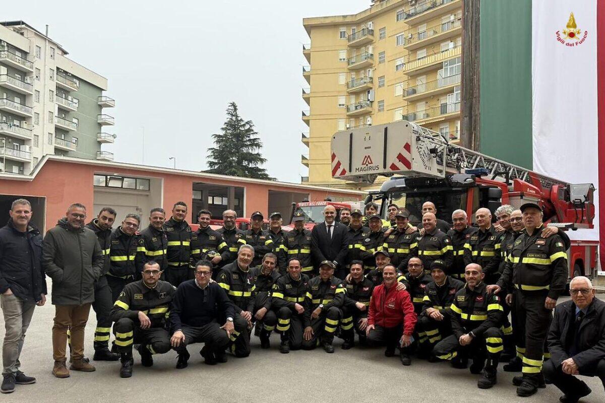 Vigili del Fuoco in prima linea a Niscemi: oltre 2.000 interventi per la frana - 