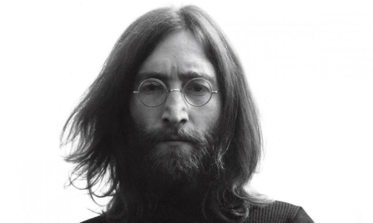 John Lennon pronuncia la celebre frase: "I Beatles sono più famosi di Gesù" - 