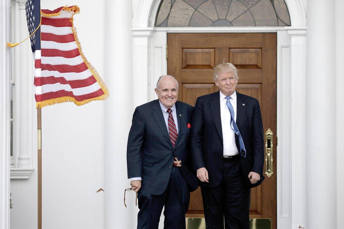 Trump, la Nato dice no a piano per Hormuz? Rudy Giuliani: "Arrabbiato con l'Italia" - 