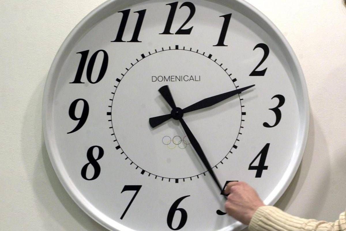 Ora legale 2026, cambio sempre più vicino: quando e come spostare le lancette - 