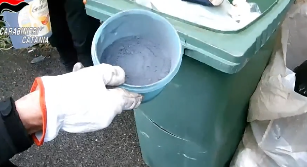 Arrestati altri due presunti componenti della banda che fece esplodere un bancomat a Mascalucia - 