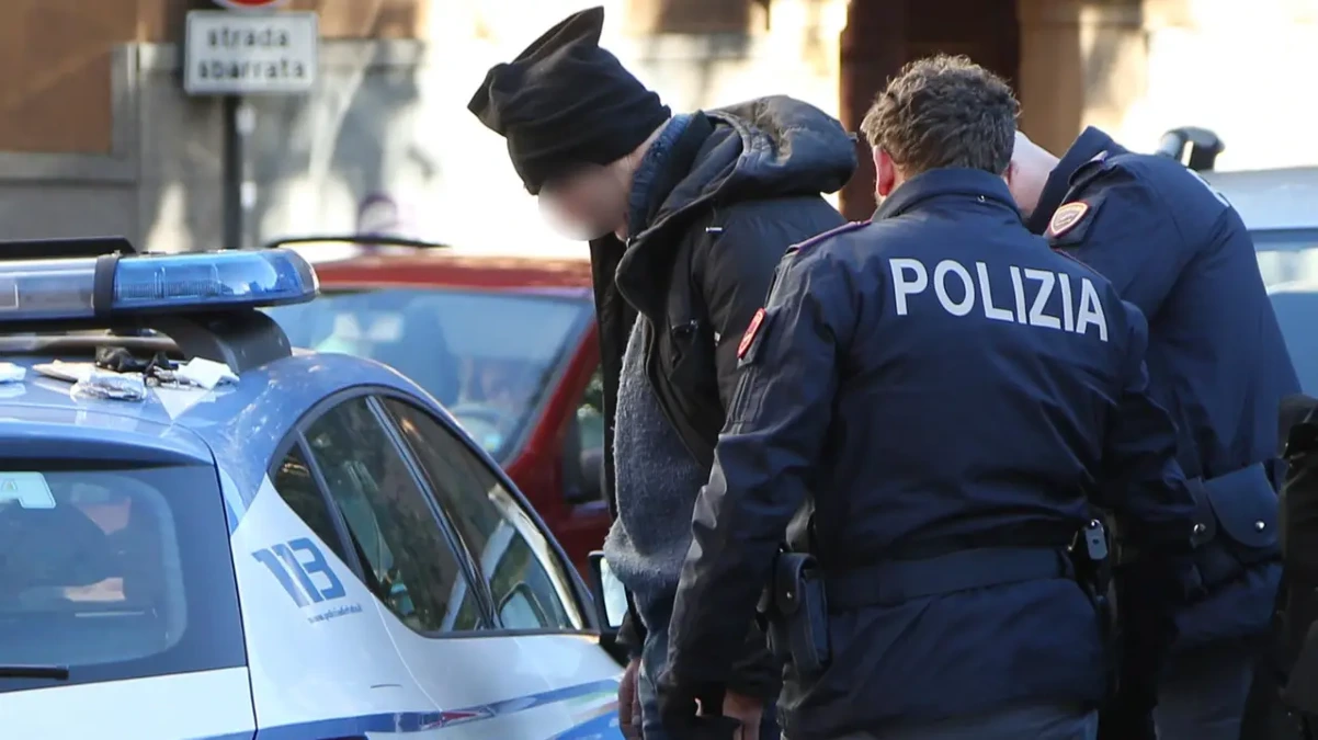 Catania, smantellato 'fortino' della droga in via Plebiscito: due arresti - Foto di repertorio