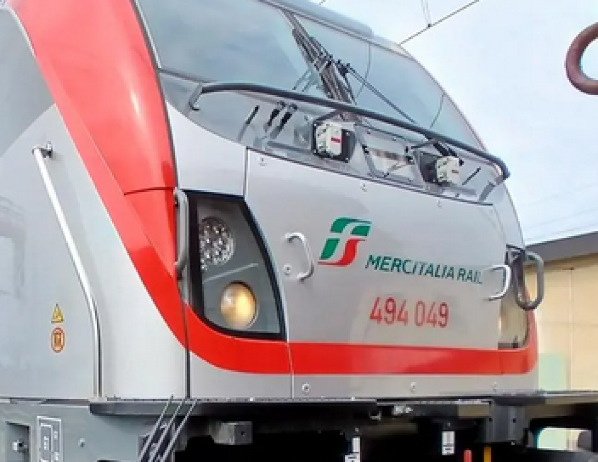 Primo treno 'smart' di FS Logistix in test operativo sulla Milano–Catania - 