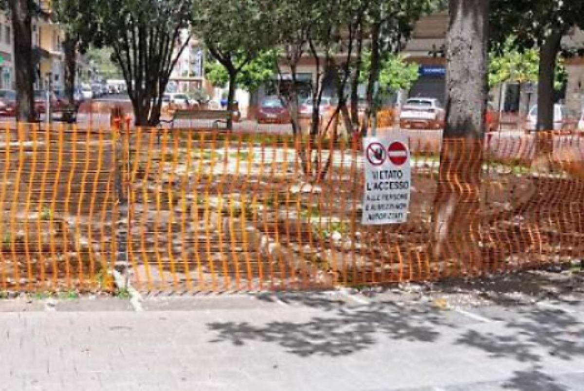 Catania: avviata nuova fase di riqualificazione di Piazza Europa con 40mila euro - 