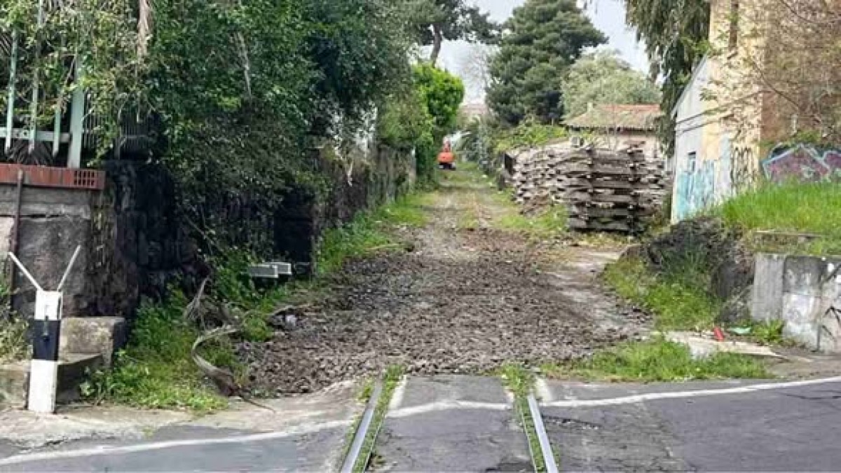 A San Nullo rimosso il tracciato dismesso della FCE: i lavori procedono verso la conclusione - Credit Foto Centro Storico Pedonale - Catania