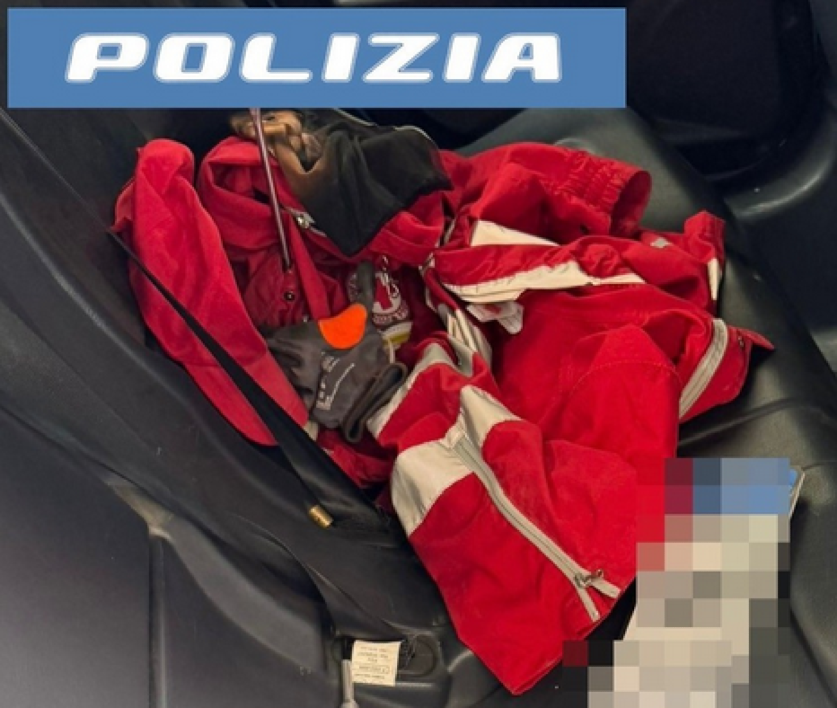 Catania: tentato furto con la divisa della Croce Rossa, arrestato un uomo - 
