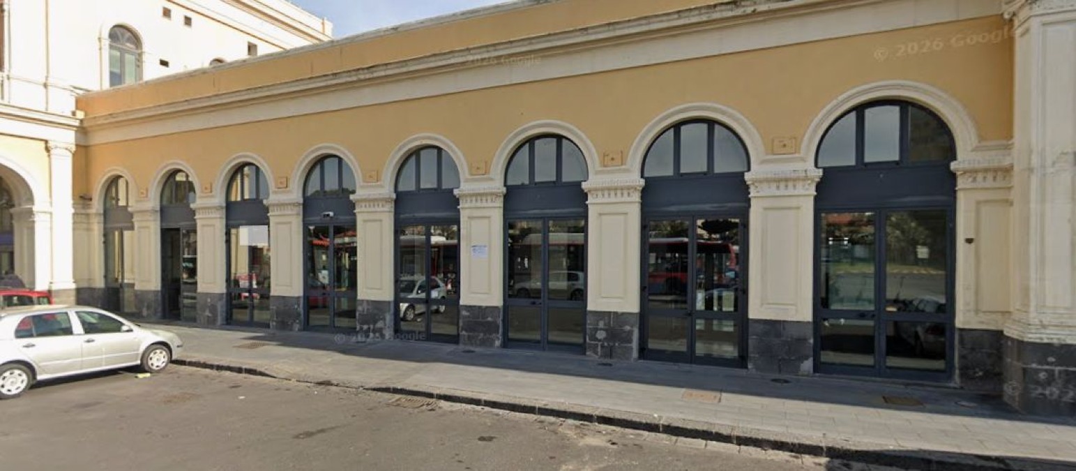 Allarme bomba a Catania: valigetta abbandonata in ufficio postale, artificieri intervenuti - Credit Foto Google Maps