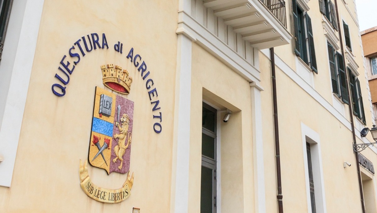 Agrigento: sospese due attività per somministrazione di alcol a minori, il Questore dispone sette giorni di chiusura - Credit Foto Questura di Agrigento