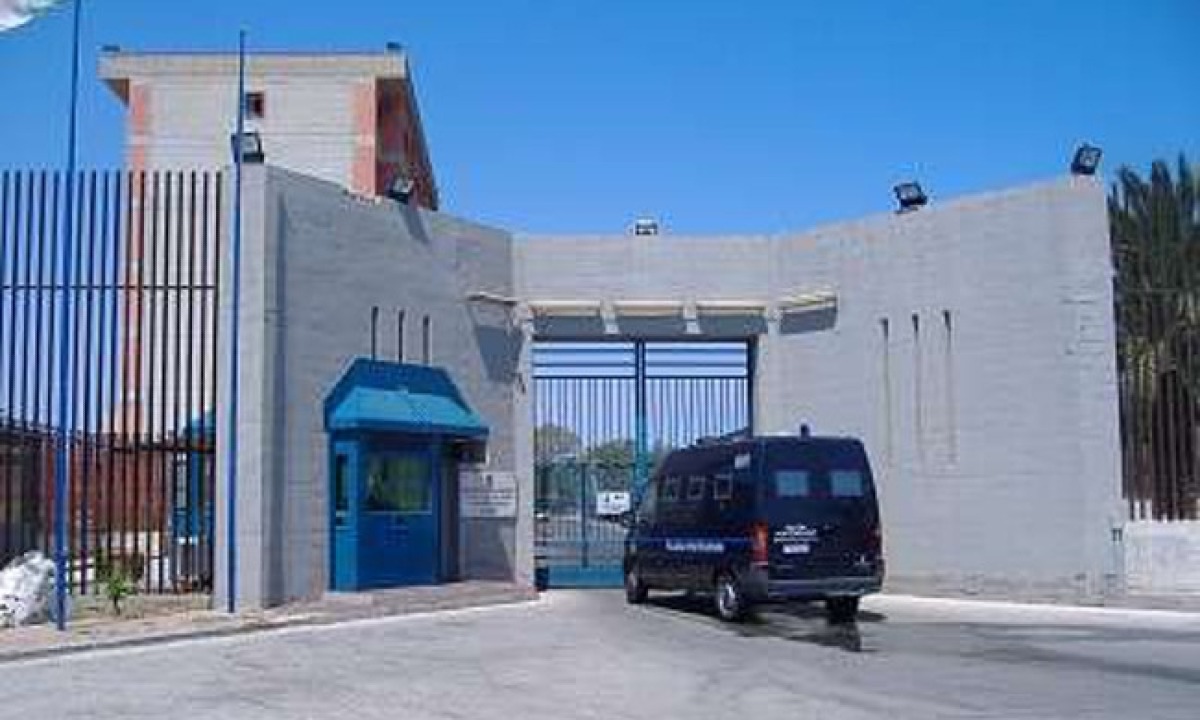 Tentativo di consegna via drone sventato ad Augusta: sequestrati droga e cellulari - Credit Foto Comune di Augusta