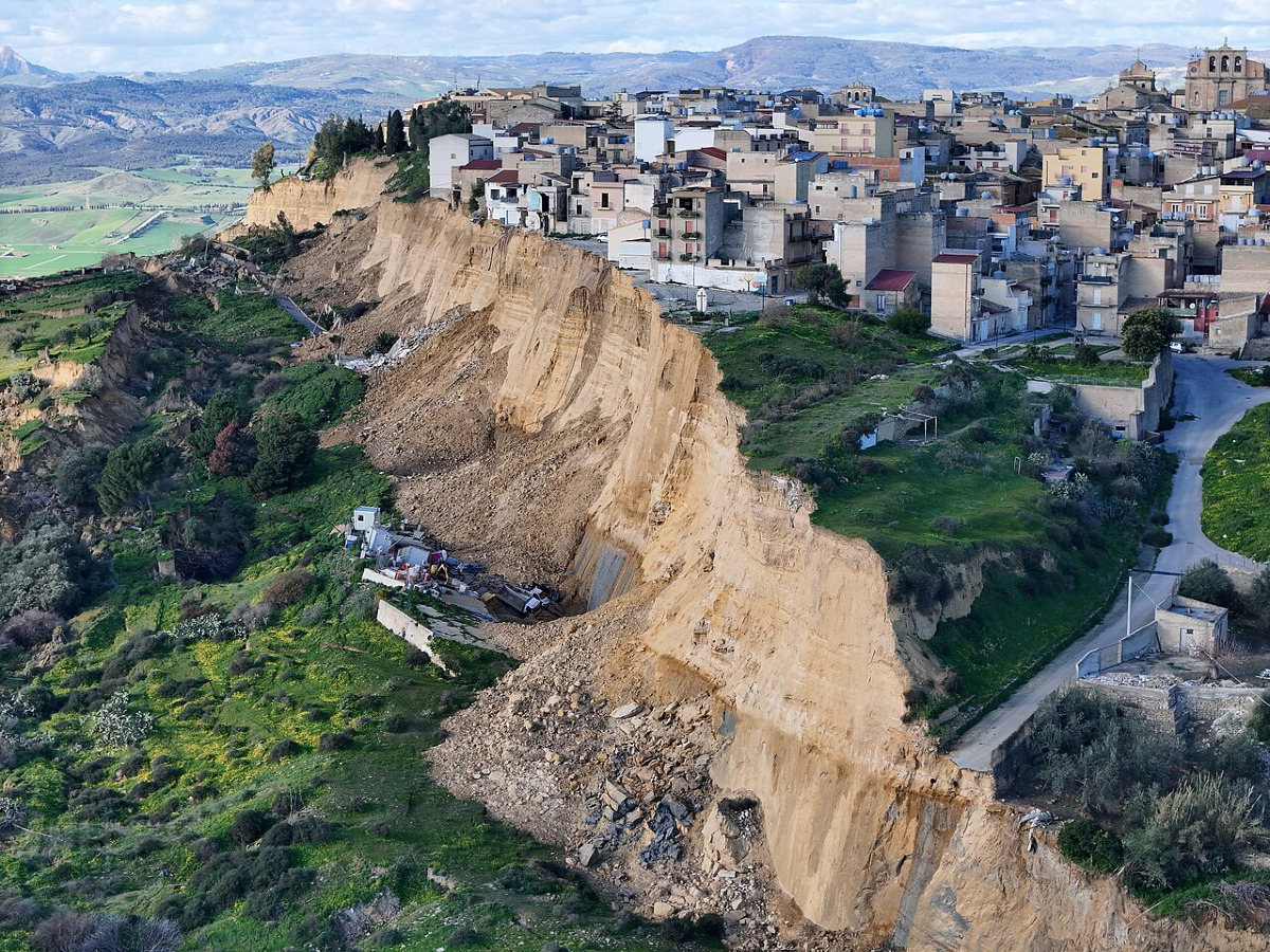 Sicilia: fondi fino a 400.000€ per imprese colpite dal ciclone Harry e dalla frana di Niscemi - 