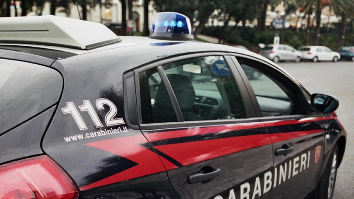Catania, due parcheggiatori abusivi recidivi denunciati durante controlli sul territorio - 