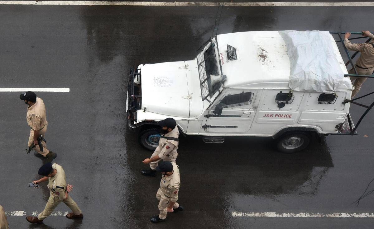 Costruiscono finto casello e incassano il pedaggio per un anno e mezzo, l'incredibile truffa in India - 