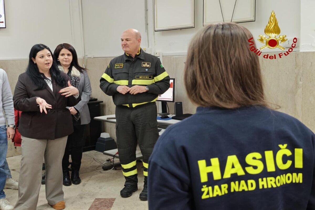 Vigili del Fuoco di Messina ospitano studenti slovacchi per un tirocinio sulla sicurezza antincendio