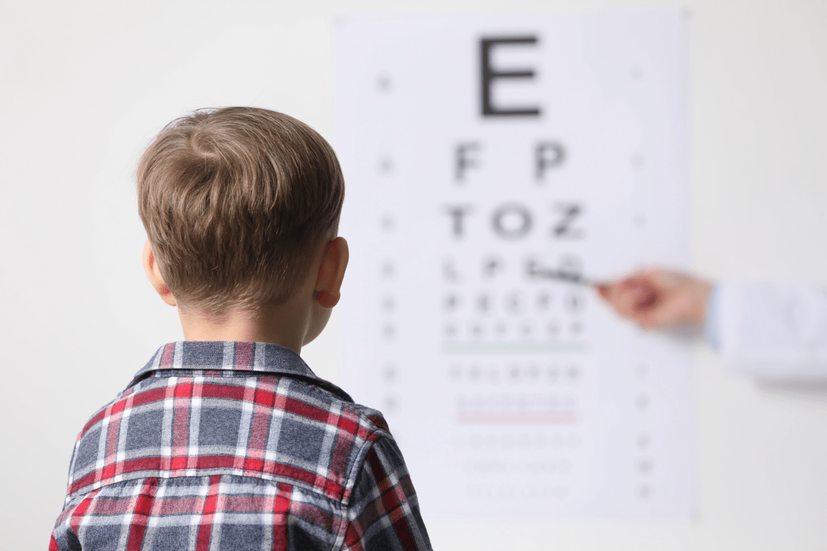 Miopia pediatrica, disponibile in Italia un collirio che la rallenta - 