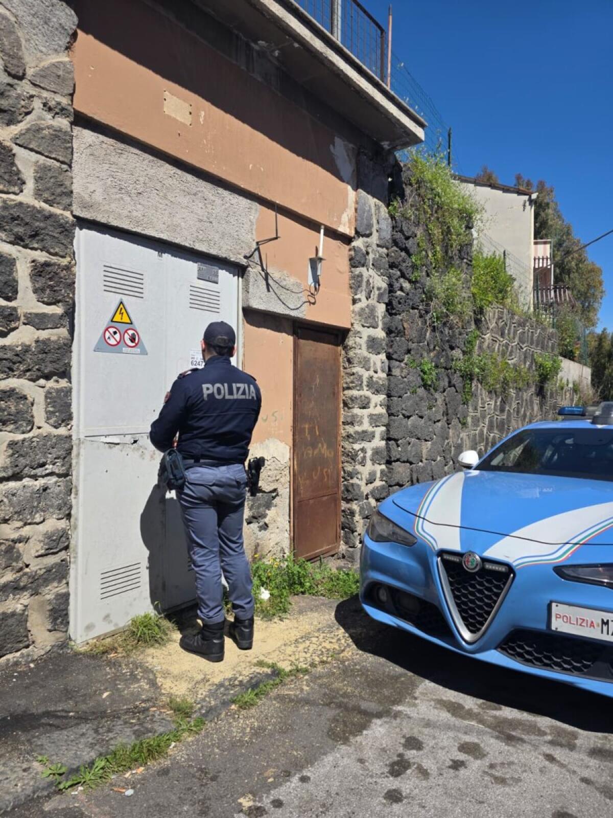Arrestati due ladri professionisti dalla Polizia di Catania durante tentato furto di cavi di rame - 