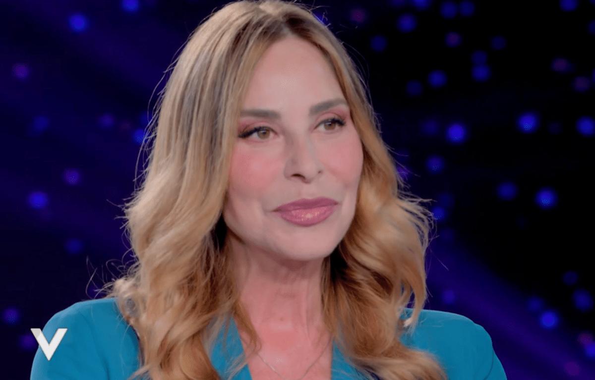 Stefania Orlando: "A 18 anni ho subito una molestia, credevo di essere sbagliata" - 