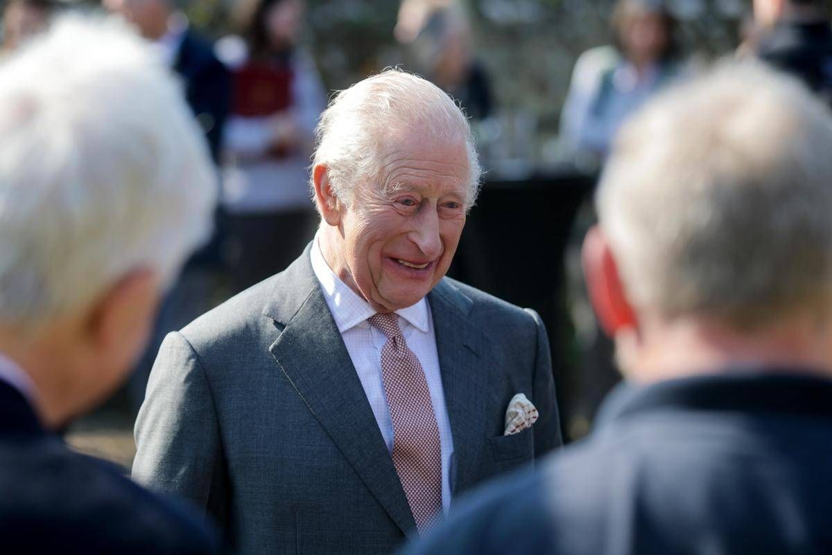 Carlo e Camilla in Galles, Pasqua nel luogo simbolo di William e Kate - 