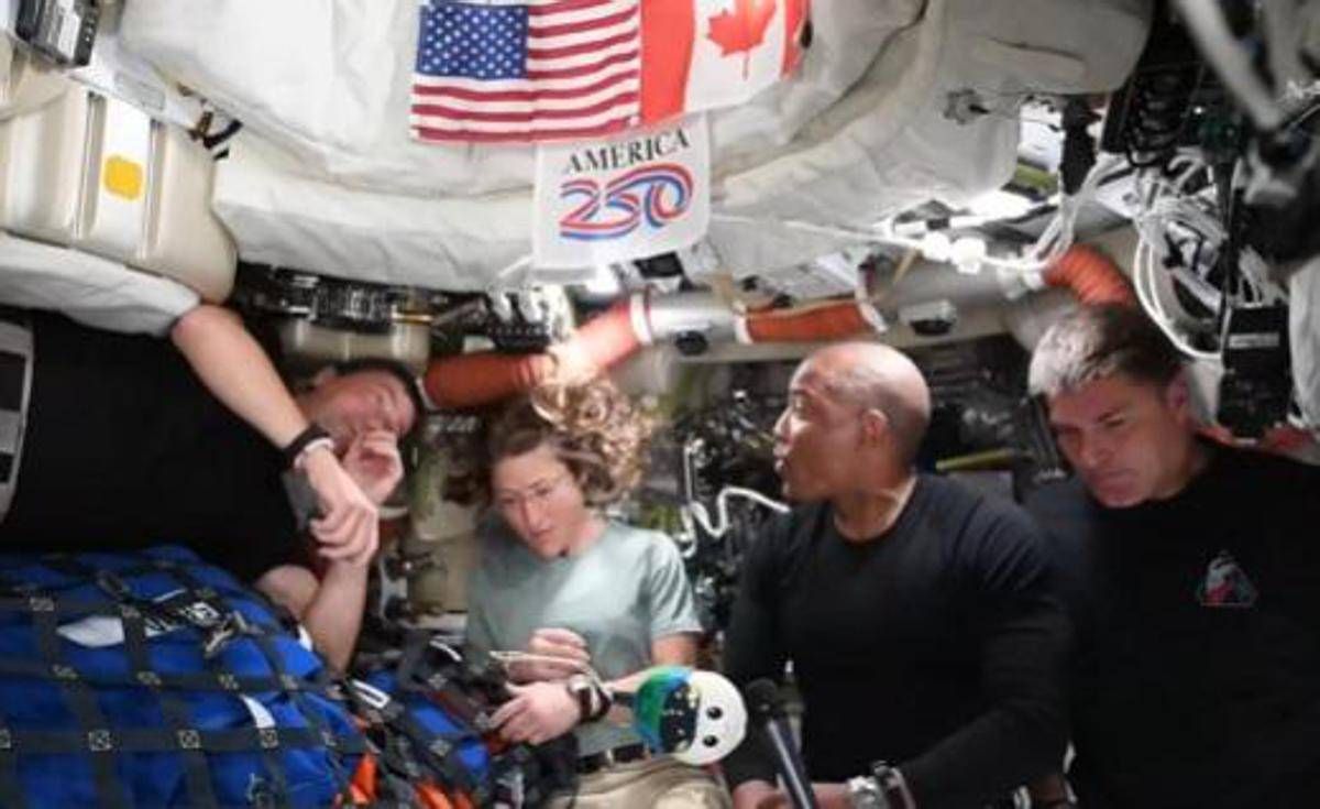 Artemis II, guasto a bordo: "Houston, abbiamo un problema... con il wc" - 