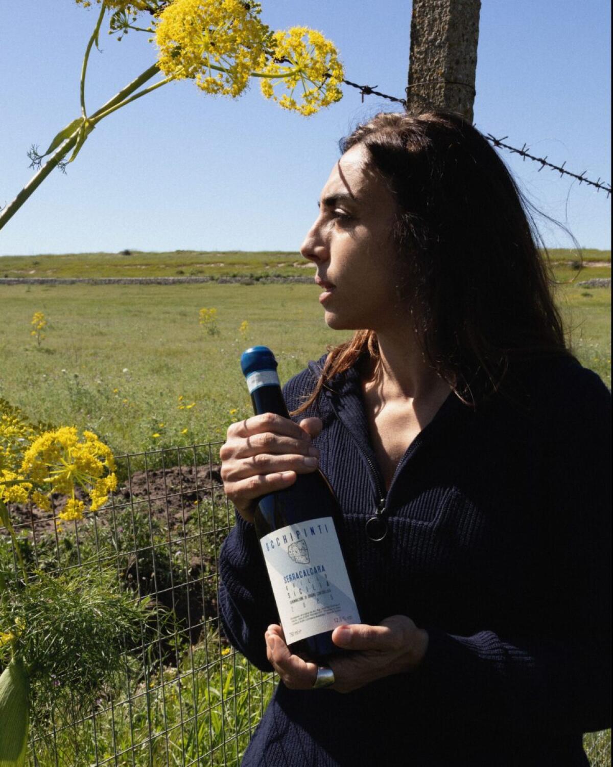 Arianna Occhipinti presenta Serracalcara, il nuovo Grillo di Assovini Sicilia a Vinitaly 2026 - 