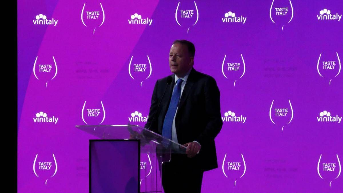 Vino, Bricolo (Veronafiere): "Asset a sostegno dell'export, a fianco delle aziende" - 