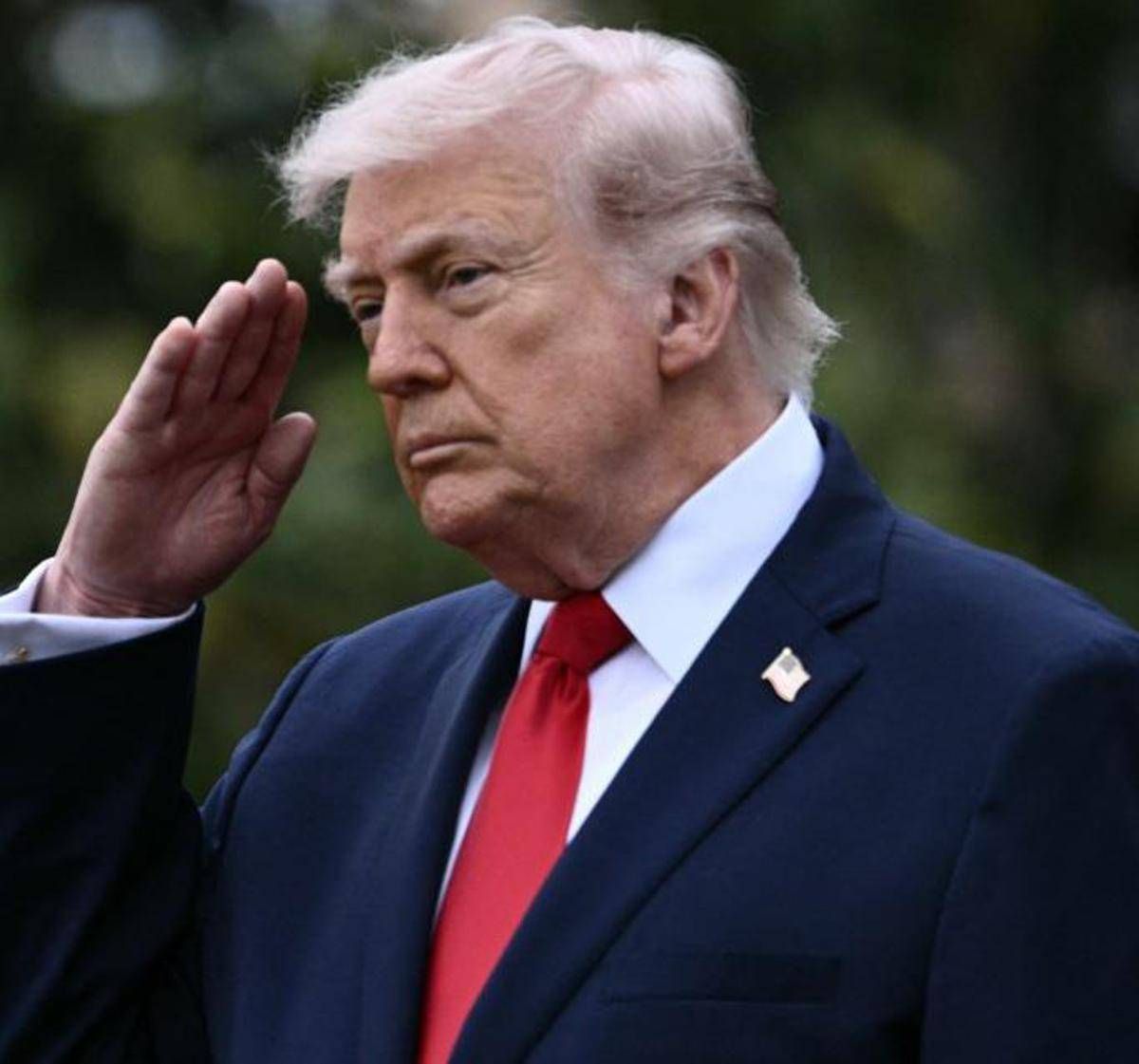 Trump boccia la proposta dell'Iran, Hormuz resta chiuso: "Teheran sta per crollare" - 