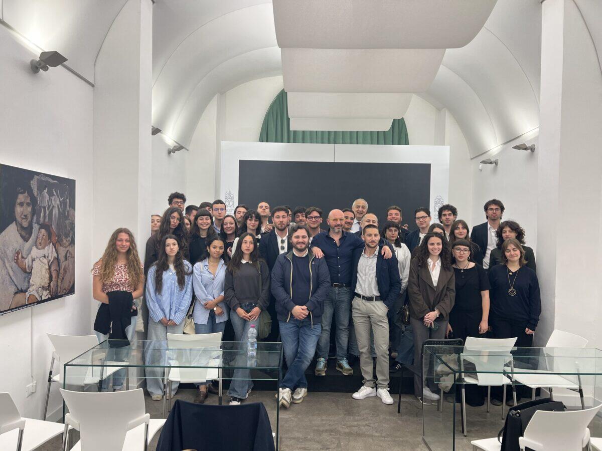 Giovani del Comune di Palermo propongono un nuovo modello di cittadinanza attiva al Sindaco Lagalla - 