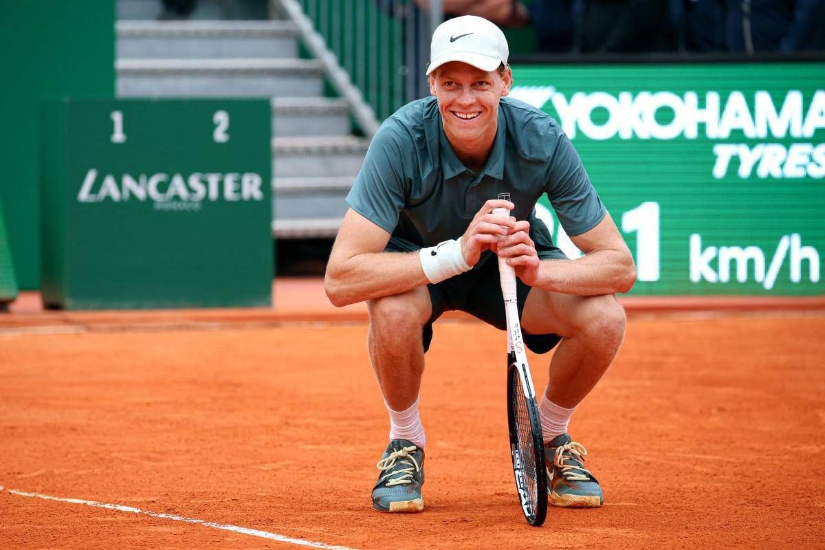 Sinner re a Montecarlo, batte Alcaraz in due set e torna numero 1 del mondo - 