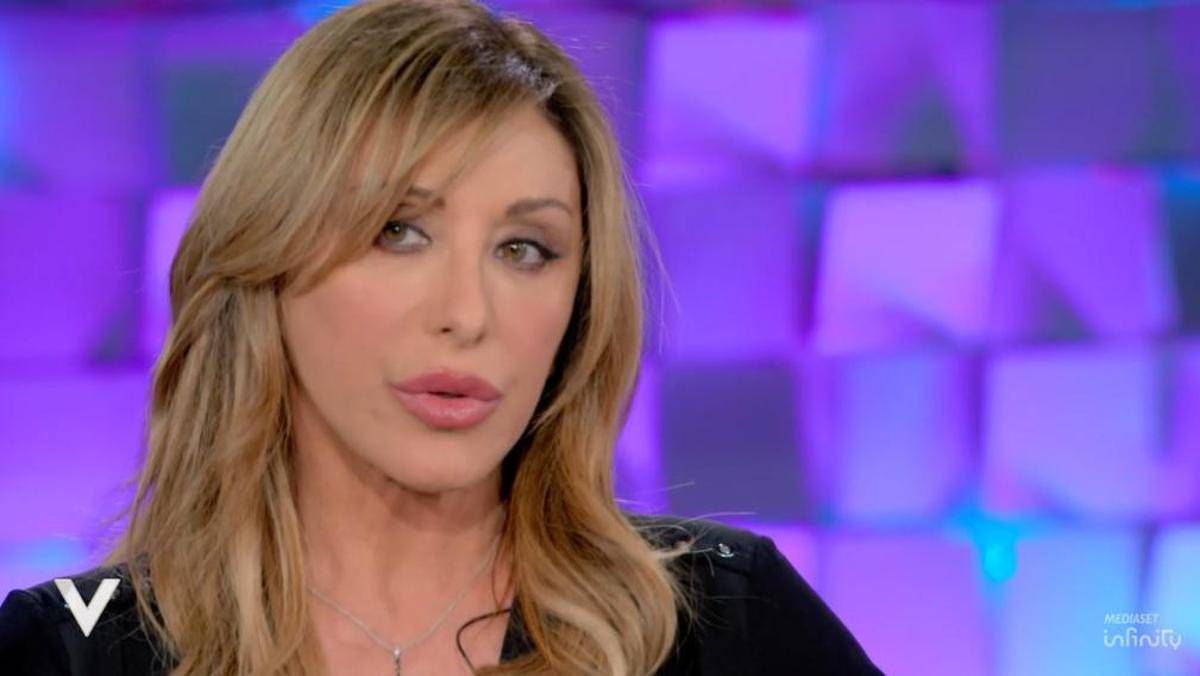 Sabrina Salerno, la malattia e la paura: "Pensavo il tumore fosse tornato" - 