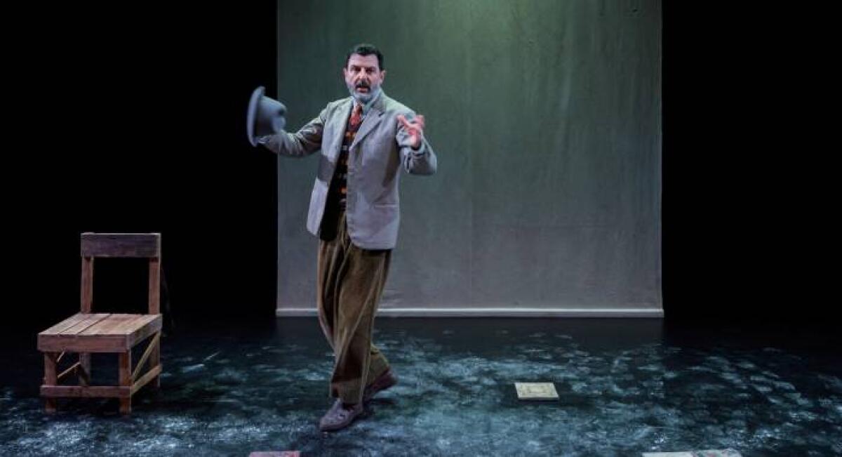 Isidoro: Un Racconto di Felicità e Tragedia nell'Irpinia degli Anni '70 al Teatro Biondo di Palermo - 