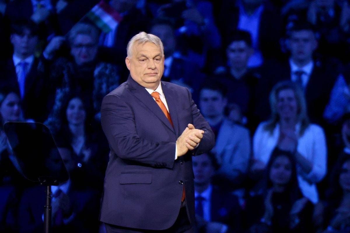 Orban, da attivista liberale a leader illiberale amico di Putin e Trump - 