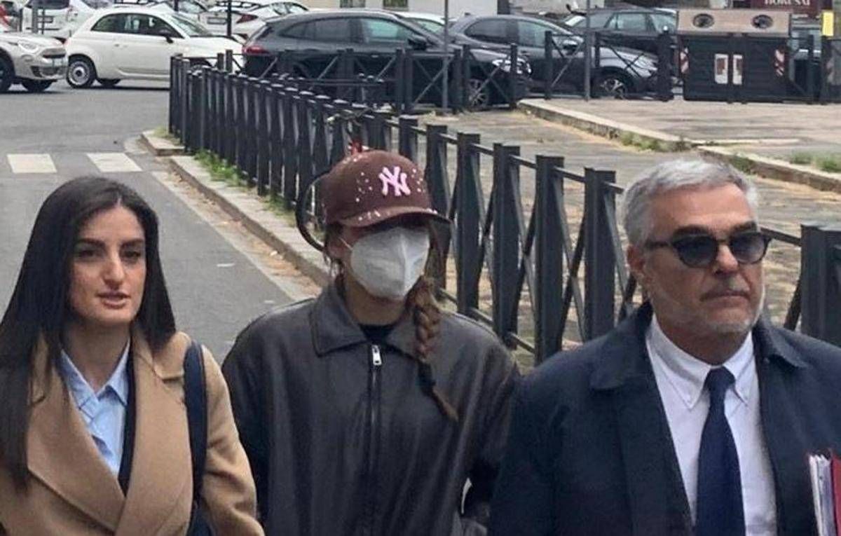 Indagine su famiglia Caroccia, oggi interrogatori in procura. La difesa: "Delmastro unico a tendere una mano" - 