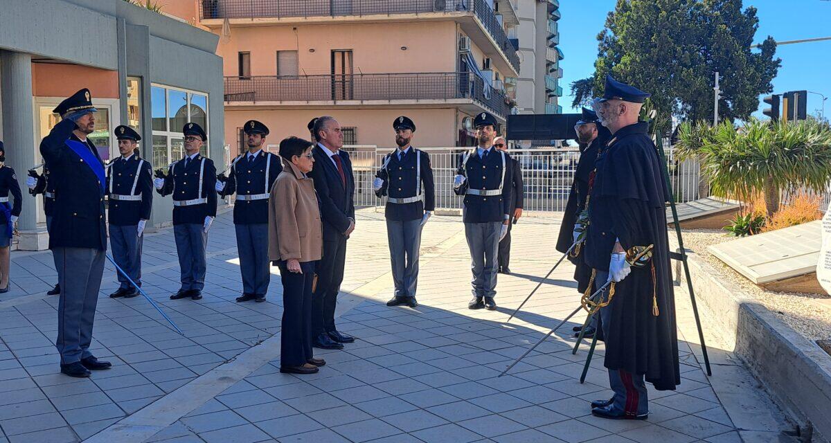 Cerimonia in Ricordo dei Caduti della Polizia a Siracusa: Omaggio del Questore e del Prefetto - 
