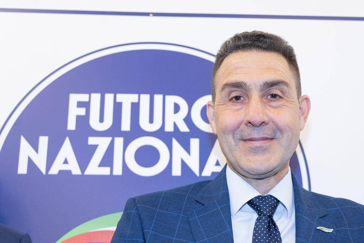 25 aprile, Vannacci: "Vado al mare, non mi riconosco in 'Bella ciao' e tiritere antifasciste" - 