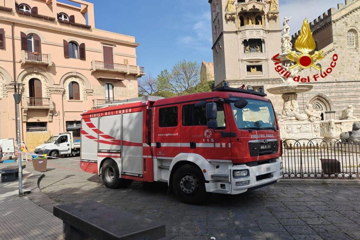 Intervento dei Vigili del Fuoco a Messina per una fuga di gas in Piazza Duomo