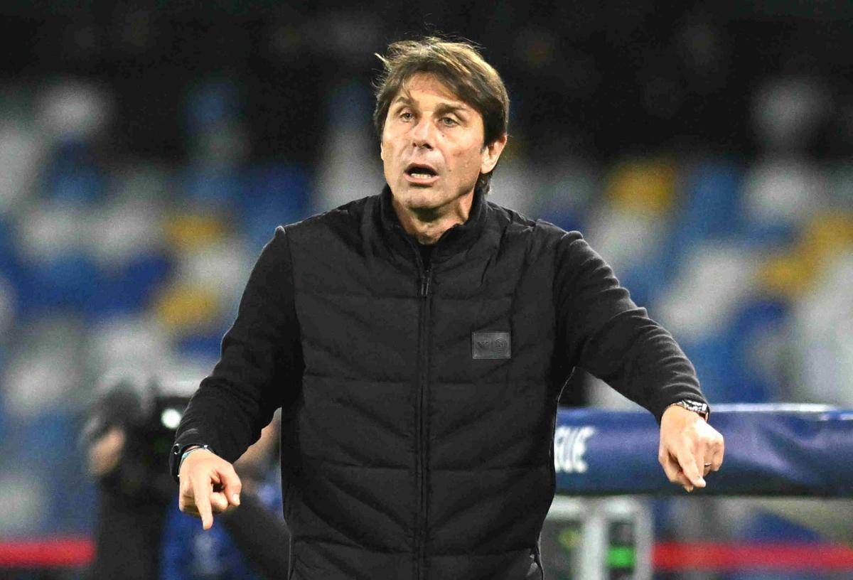 Napoli, Conte: "Futuro? Resto in silenzio. De Laurentiis può dire ciò che vuole, è il presidente" - 