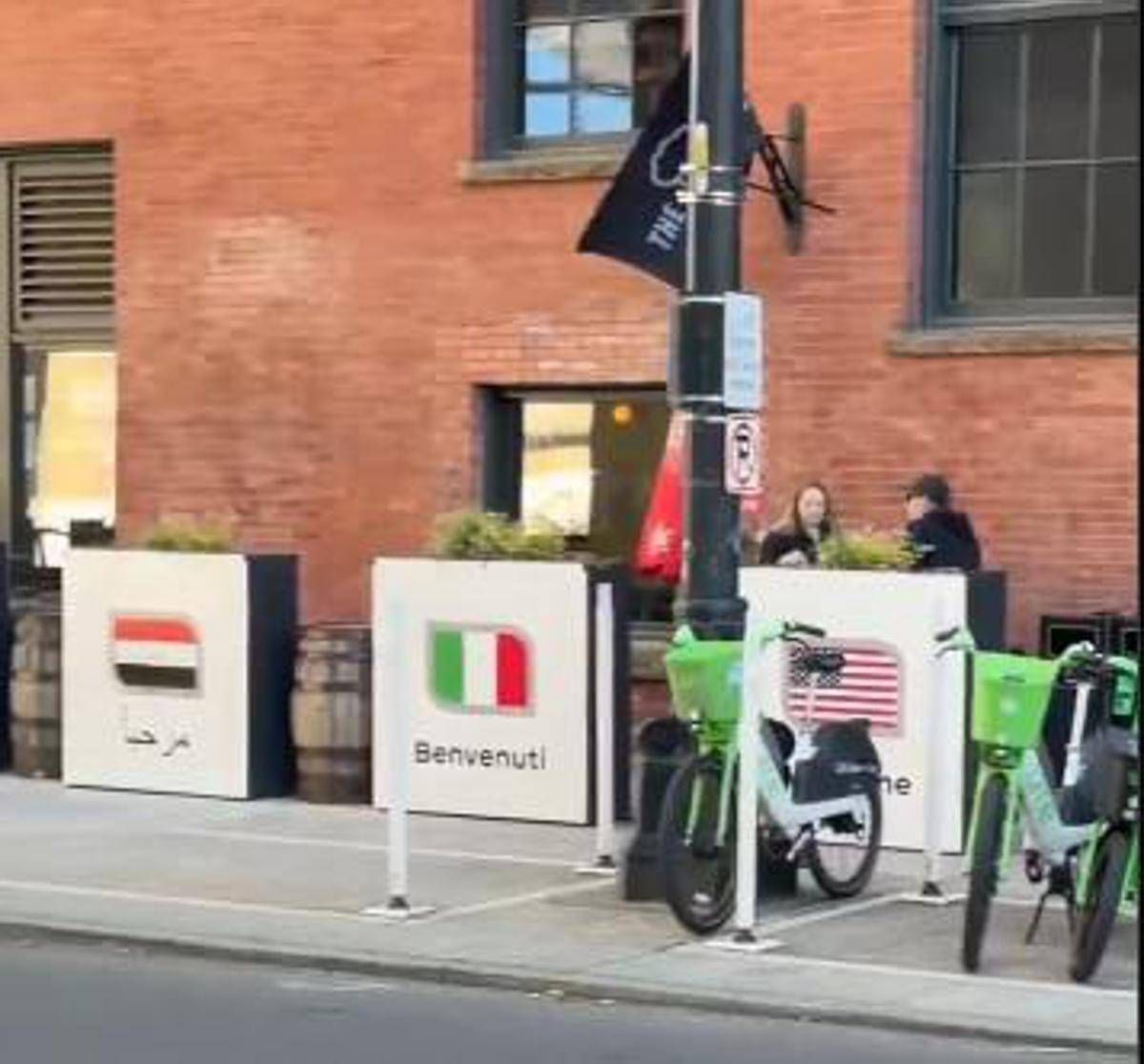 Italia ripescata ai Mondiali? A Seattle spunta tricolore al posto... dell'Iran: "Benvenuti" - 