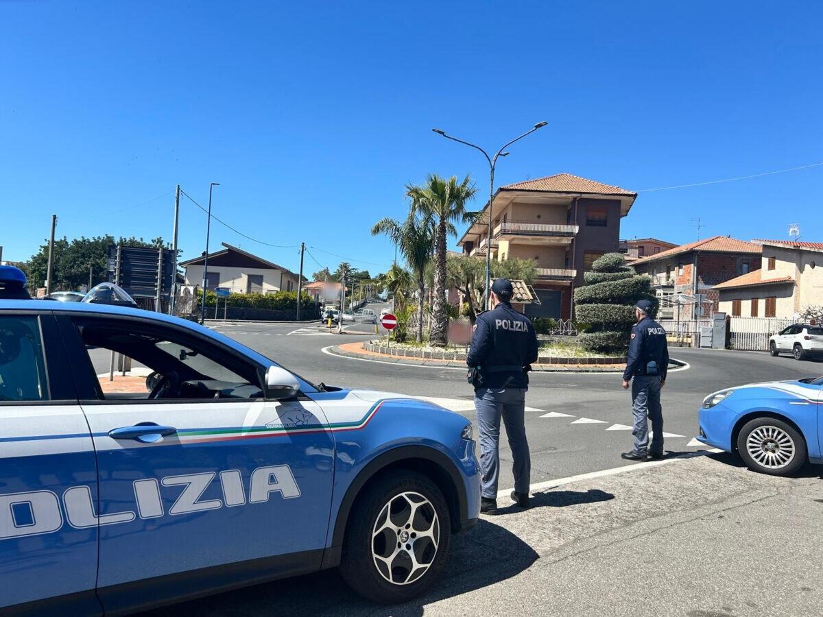 Controlli straordinari della Polizia a Catania: 142 identificati e sanzioni per 5.000 euro - 