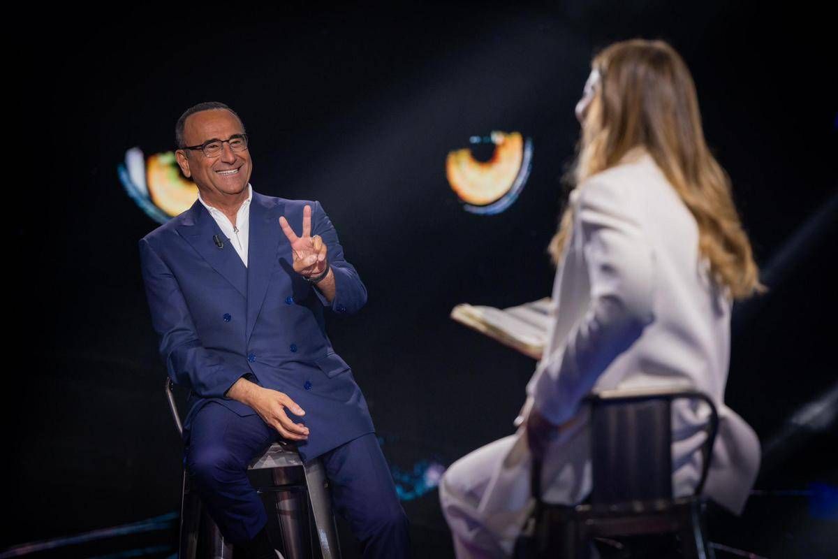 Belve, Carlo Conti: "Non sono bisessuale, ho solo un'idea fissa. Mio erede? Nicola Savino" - 