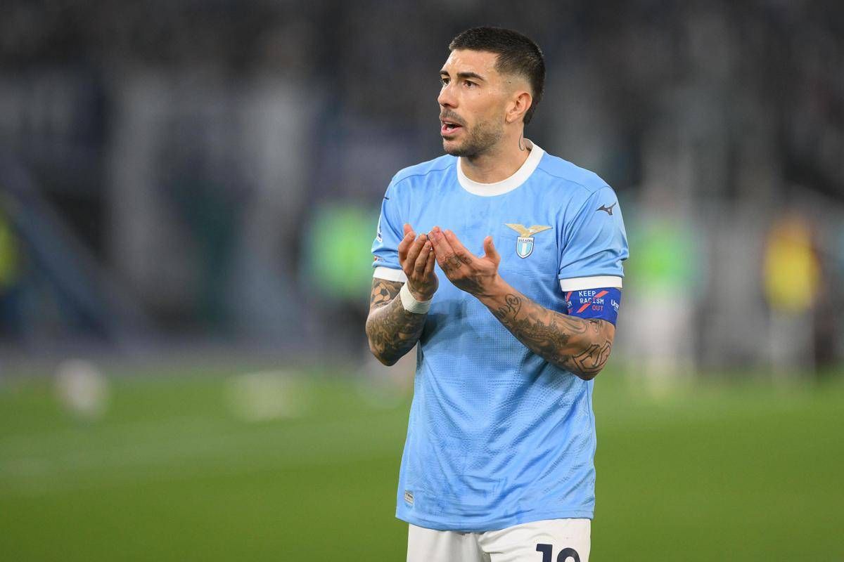 Napoli-Lazio, rigore sbagliato da Zaccagni e mancato rosso a Lobotka: cos'è successo - 