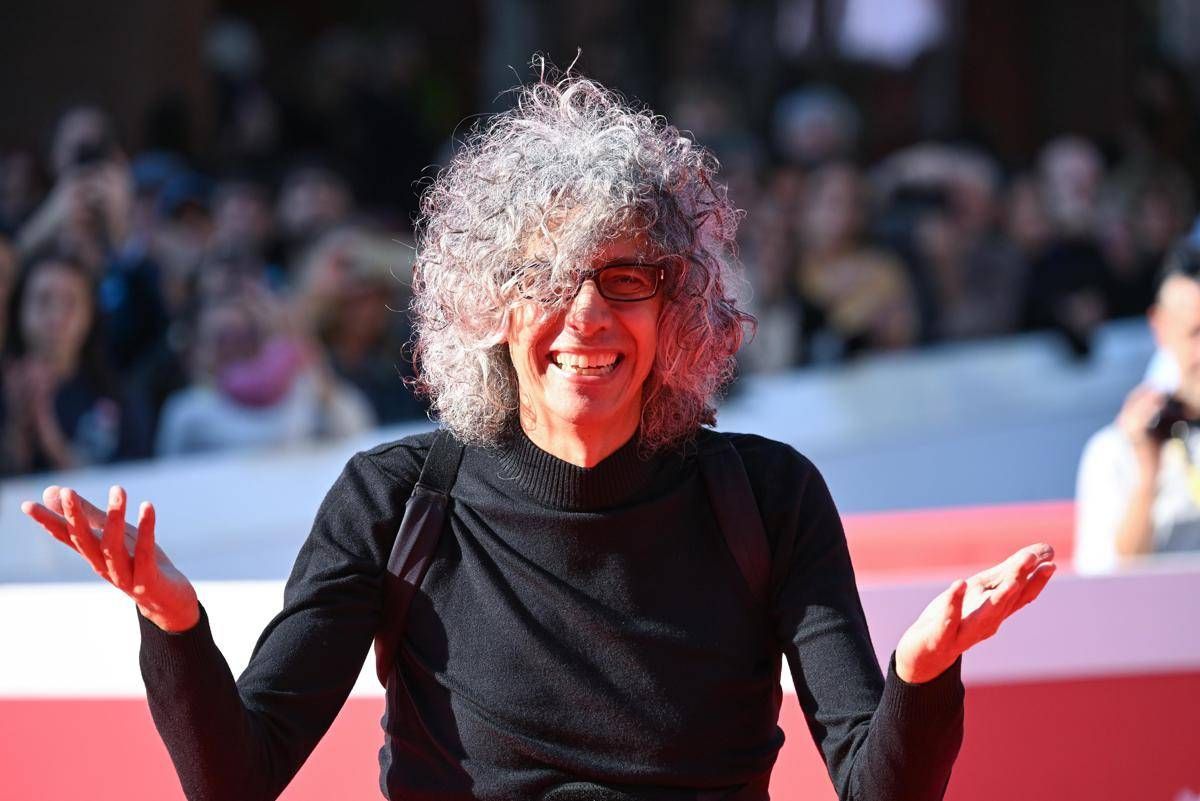 Giovanni Allevi, dopo il mieloma: "Il mostro ora dorme e io vivo pericolosamente" - 