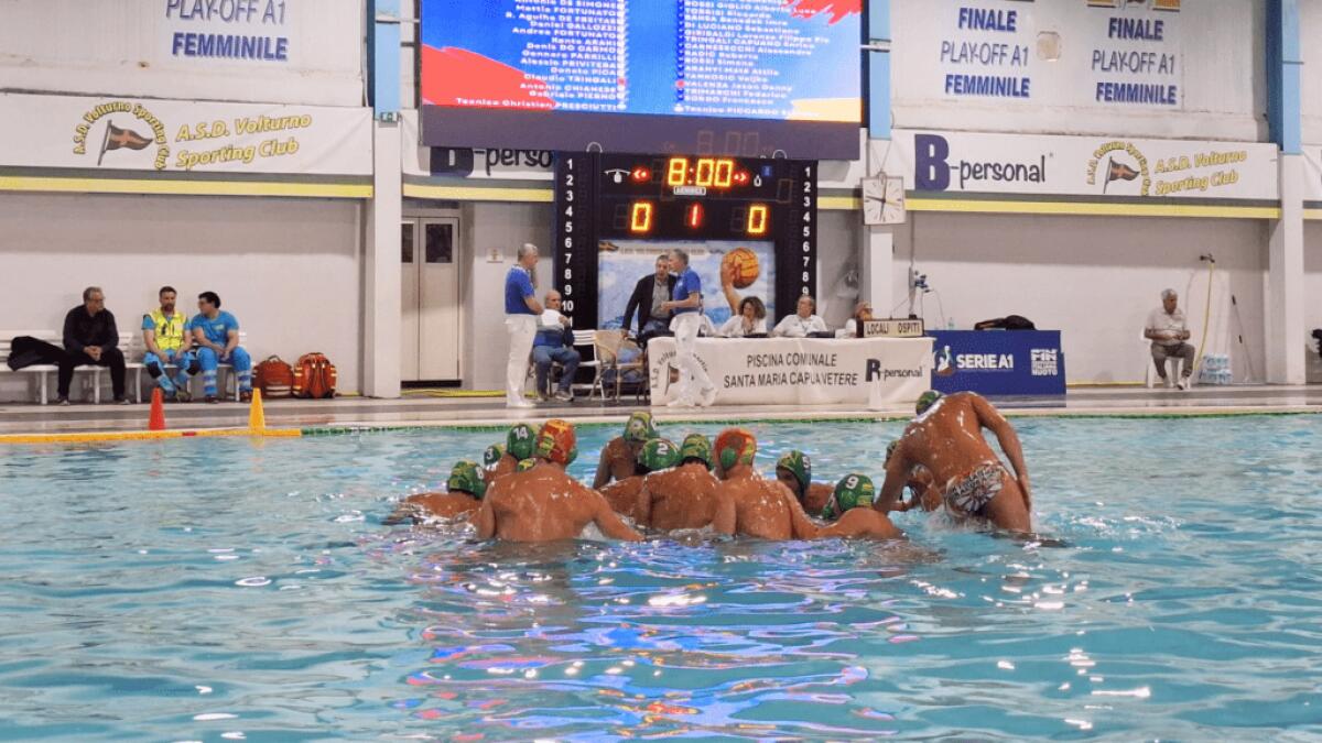 Canottieri Ortigia conquista una vittoria cruciale contro la Rari Nantes Salerno e sale in classifica - 