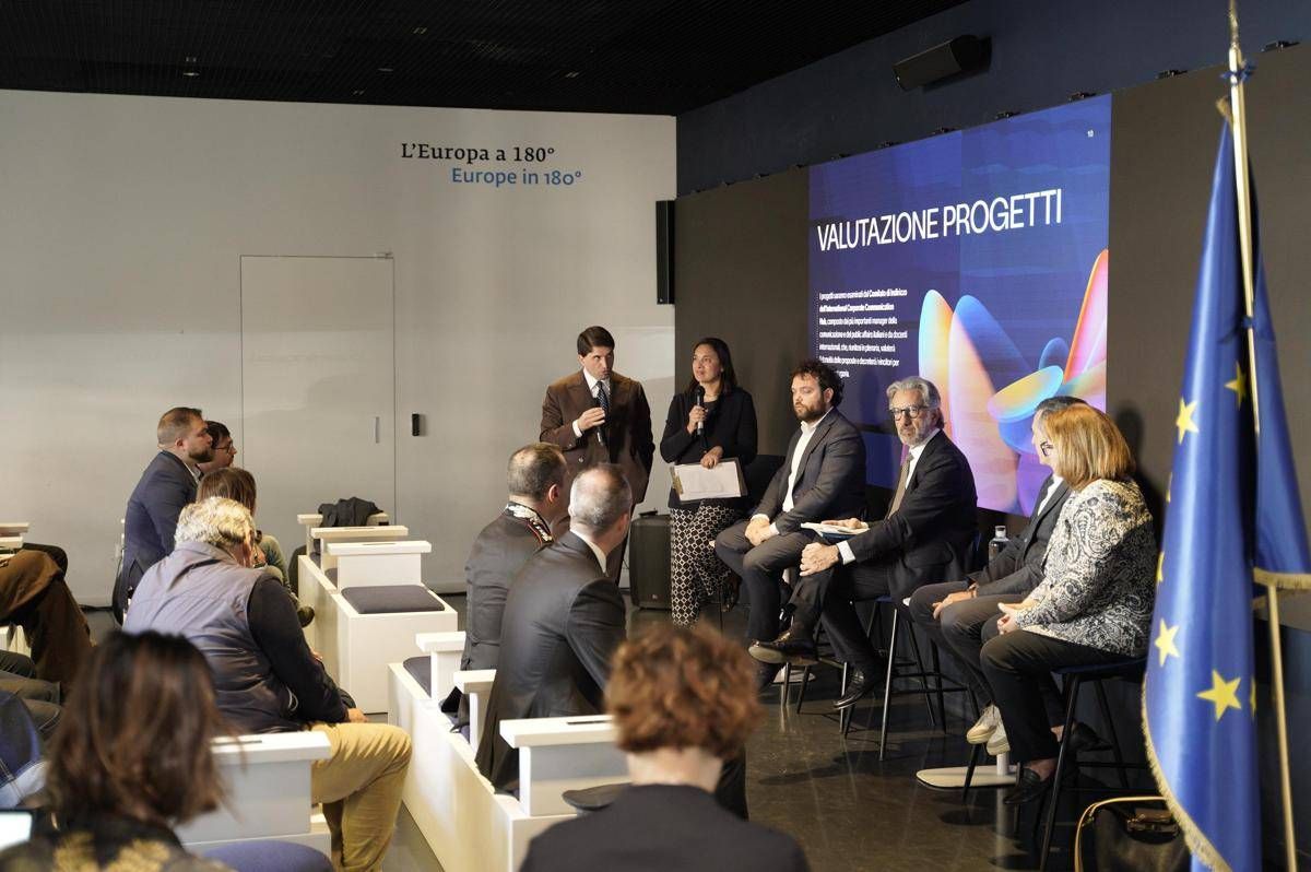 Lavoro, torna il Premio giovani comunicatori per giovani talenti - 