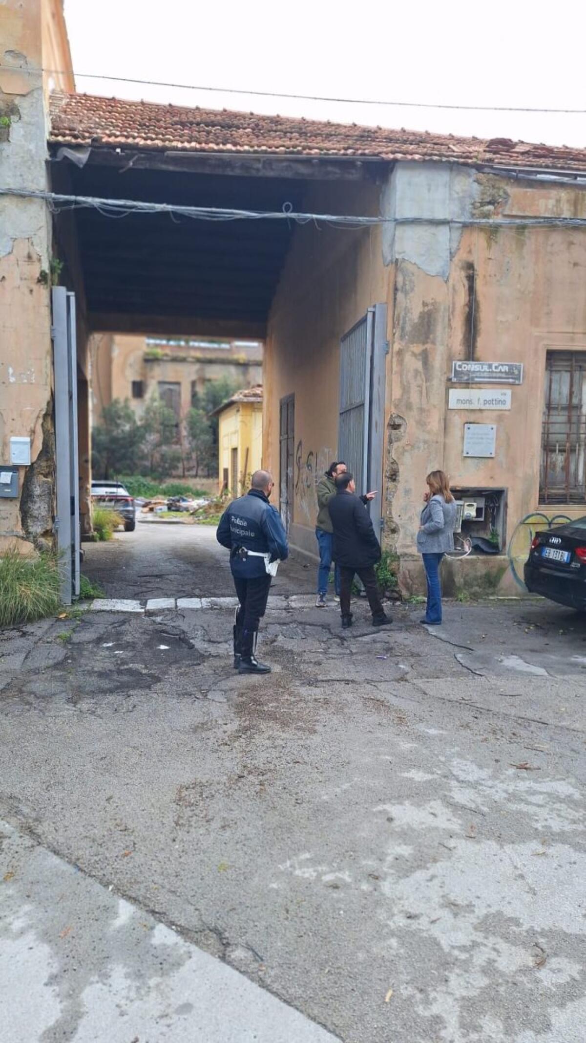 Comune di Palermo: Interventi di Sicurezza e Recupero all'Ex Chimica Arenella - 