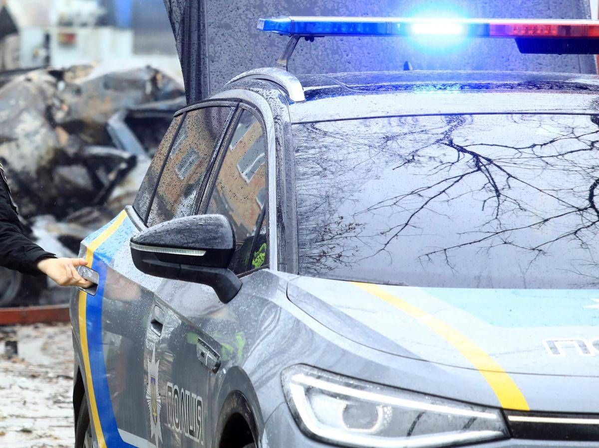 Ucraina, uomo apre il fuoco in un supermercato a Kiev: 2 morti e 5 feriti. L'attentatore ucciso dalla polizia - 