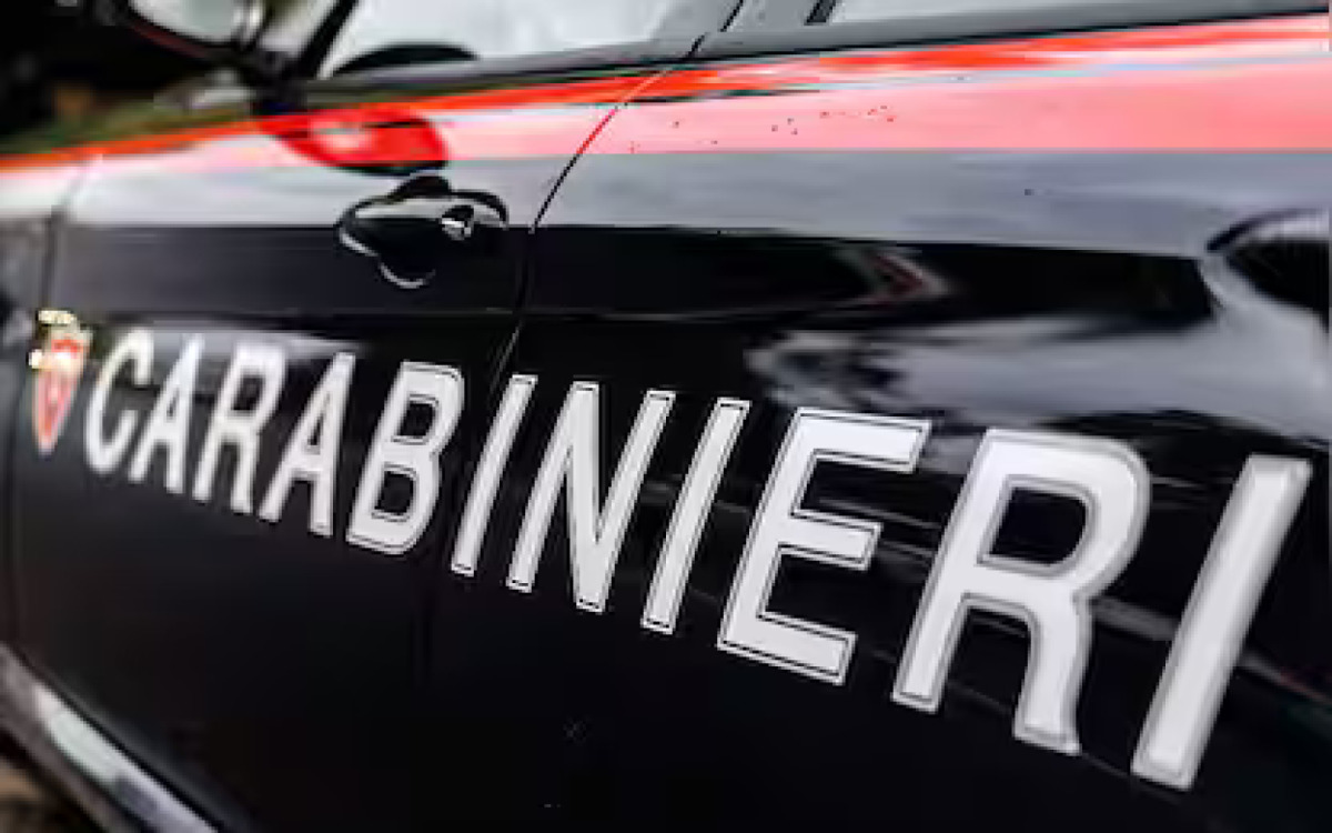 Catania, badante denunciata per furto di gioielli: refurtiva nascosta in un comò recuperata - 